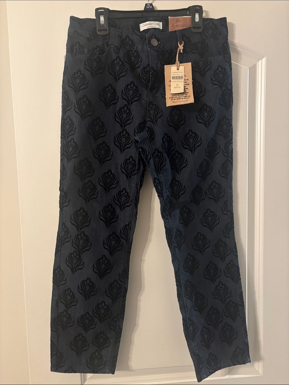 Coldwater Creek Brocade Ankle Black Patterned Blue Jeans